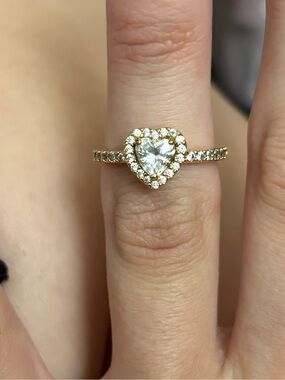 Pandora heart ring